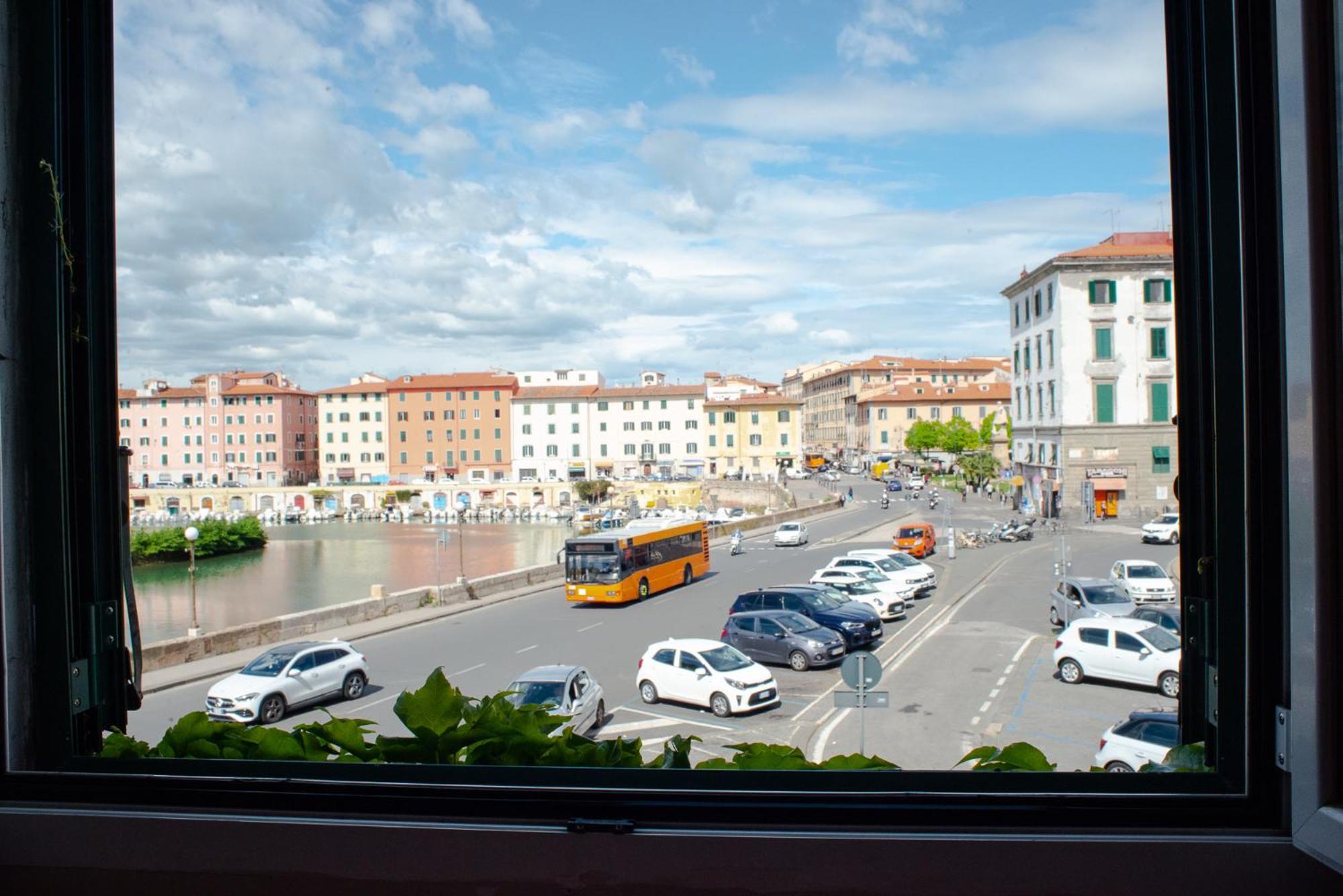 Hotel Ariston Livorno Exterior photo